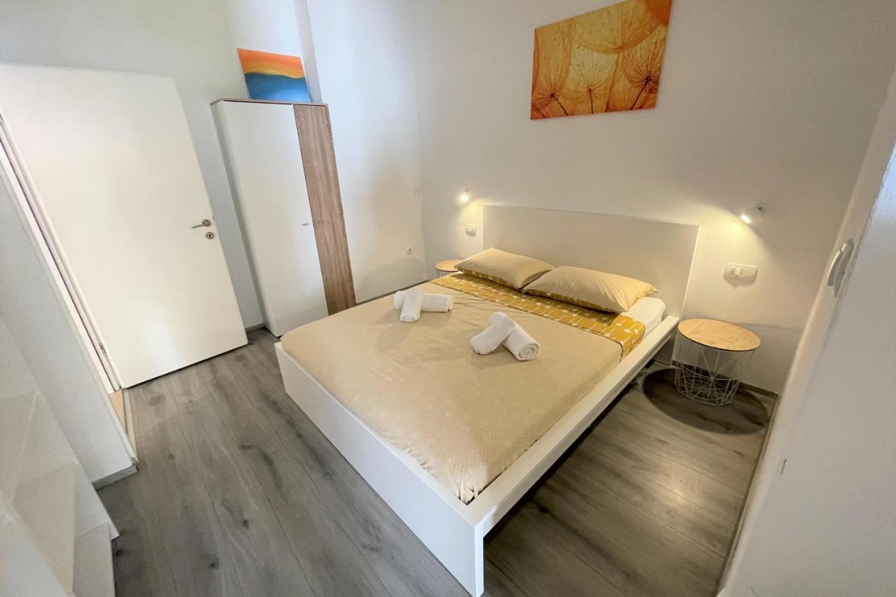 Best Location Apartments - Brizo Apartments Dubrovnik Bagian luar foto